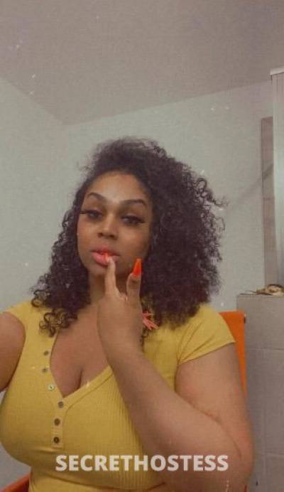 25 year old Escort in Atlanta GA Horny Girl Tight Pussy