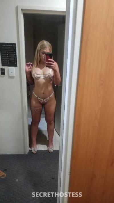 Aussie Milf Available Now East Perth in Perth