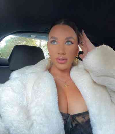 28 year old Escort in 100 Mile House Escort service