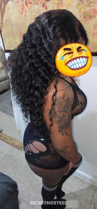 28 year old Dominican Escort in Erie PA xxxx-xxx-xxx morena dominicana .. caliente con un culaso . 