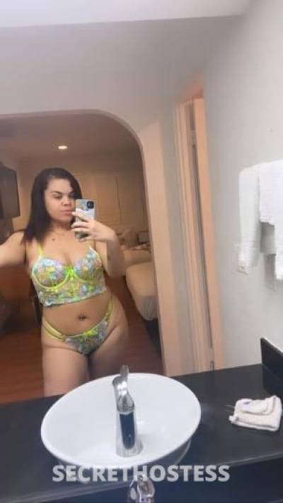 ..make me squirt ..cum play ..thick mixed mami in Sacramento CA