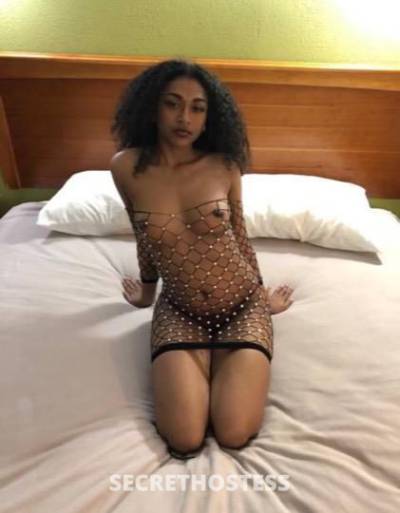 .Petite Mixed Pretty seductive , IM VISITING in Green Bay WI