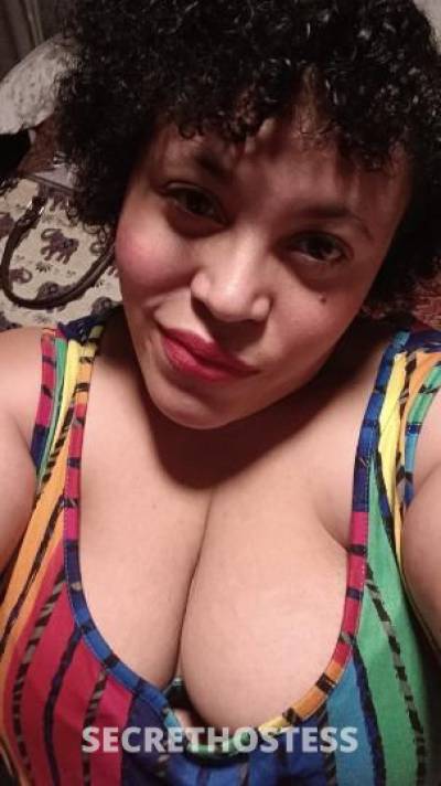 Let's Party and Play. Mega freak and party girl Latina in Newport News VA
