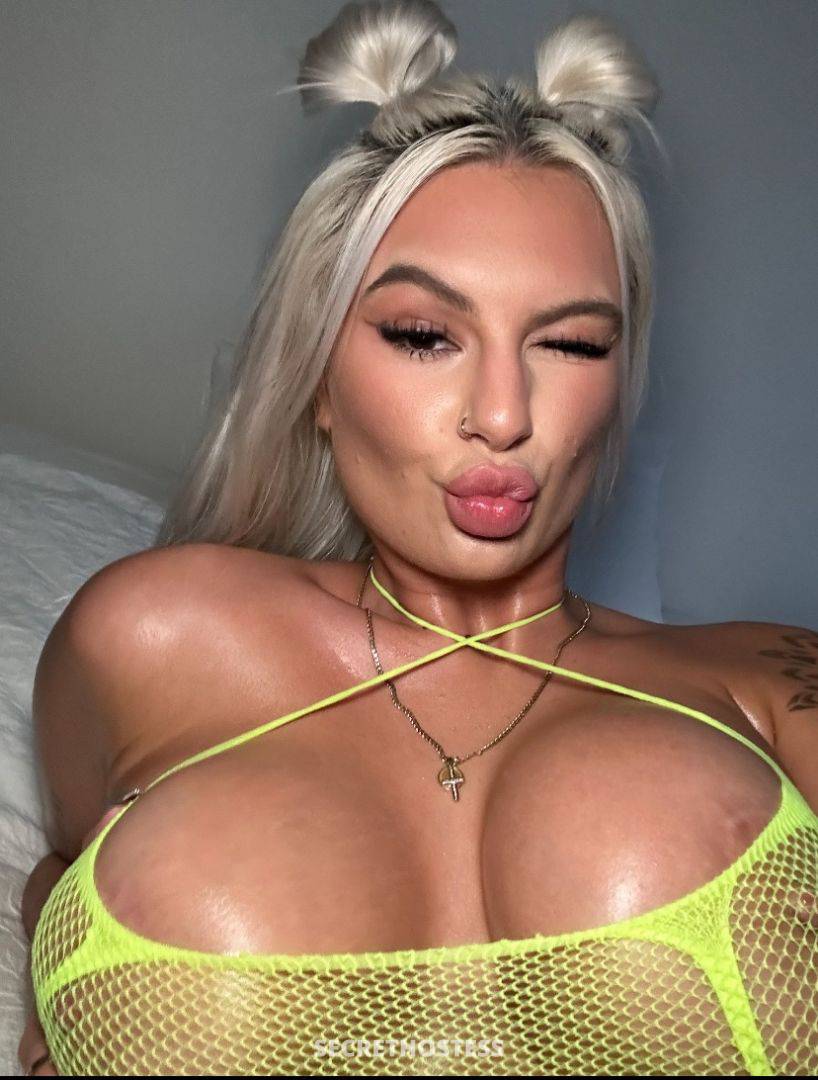 FreakyJulie?? 26Yrs Old Escort Size 11 170CM Tall Mendocino CA Image - 1