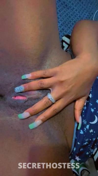 25 year old Escort in Birmingham AL Hershey drip drop