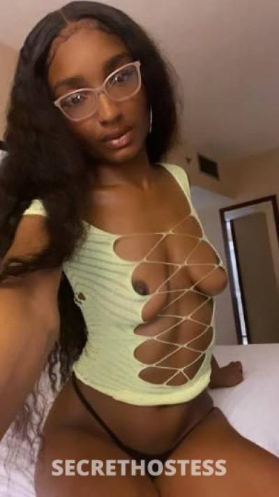 25Yrs Old Escort Chicago IL Image - 2