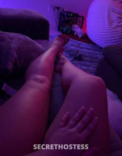 28 Year Old Escort Detroit MI Blonde - Image 3