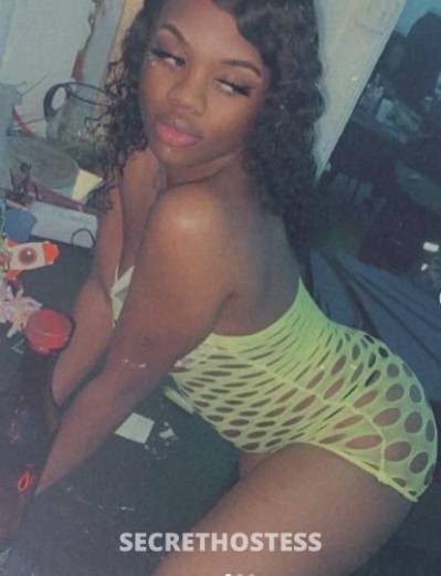 BambiBoo 20Yrs Old Escort Chicago IL Image - 0