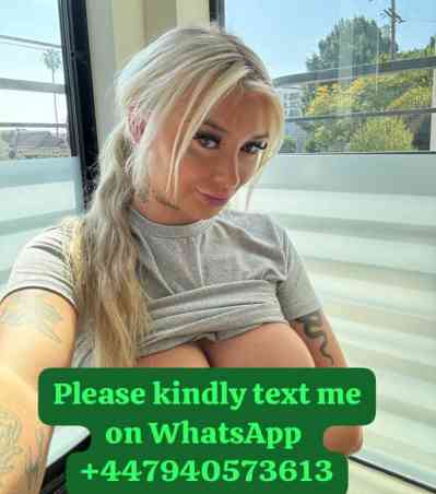 25Yrs Old Escort Size 10 50KG 145CM Tall Chatham Image - 2