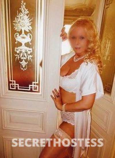 Lena 46Yrs Old Escort Paris Image - 0