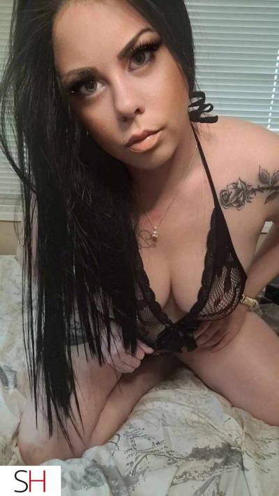 Sexy escort and massage therapist available for outcall  in Abbotsford