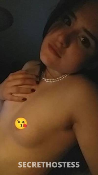 looking for a sexy young cutie with a booty I'm your girl in Portland OR