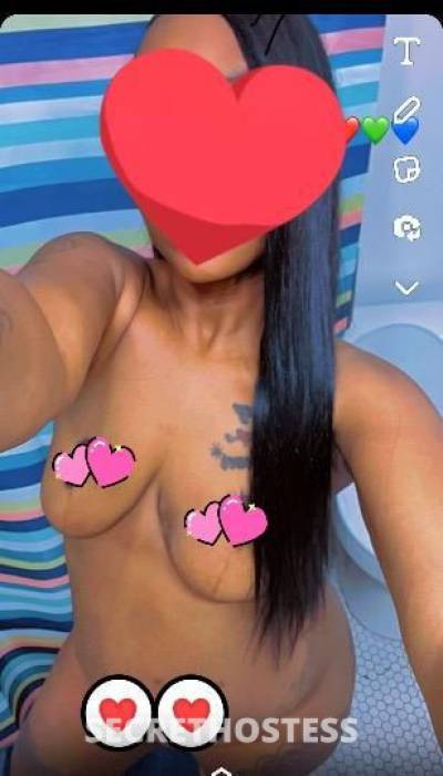 28 year old Escort in Toledo OH Catch me while im here. outcalls only