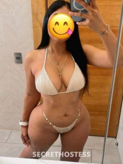 Papi sere la chica mas hermosa que veras en tu vida y estoy  in Savannah GA