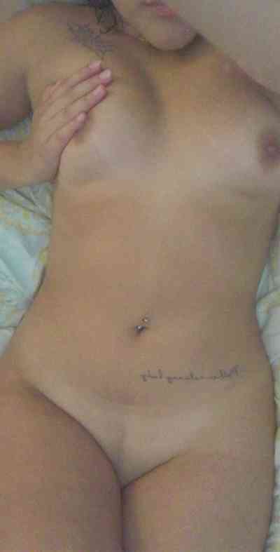 25 year old American Escort in Alexandria LA Hey baby ?? I will send you my Nudes & Contact ? ? 