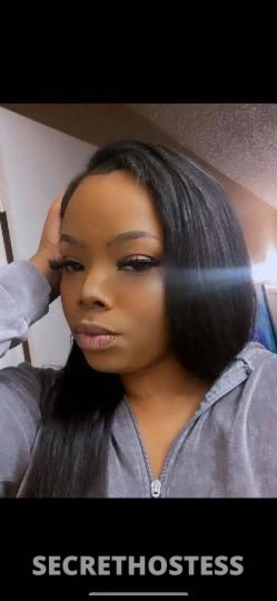 26 year old Escort in Modesto CA Caramel candy