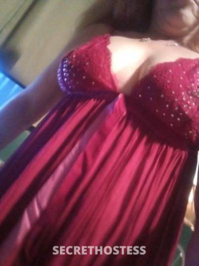45 year old Escort in Cleveland OH Tonight Only...you can have double the fun with 2 beautiful 