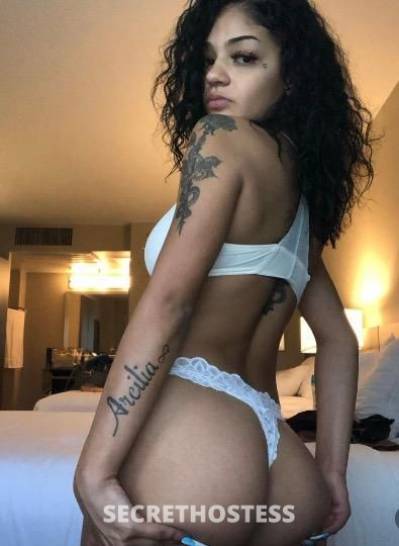 22 year old Escort in Los Angeles CA SpanishMamiButt3rs