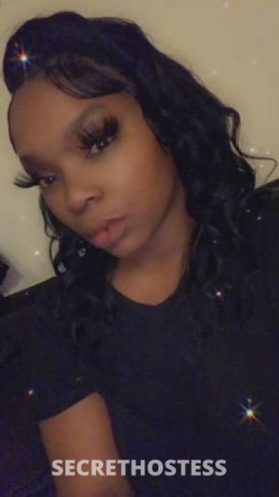 31 year old Escort in Saint Louis MO SLIM THICK &amp; NASTY WITH IT . STARR BABYY