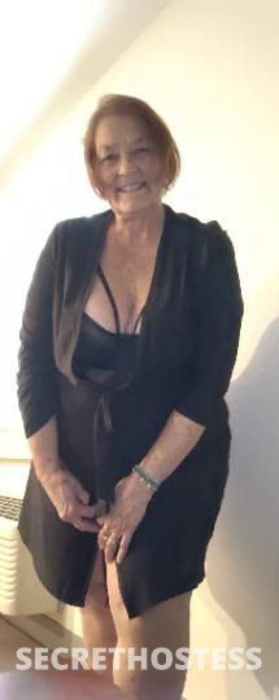 SuzyJohnsonDoctor 59Yrs Old Escort 167CM Tall Tucson AZ Image - 1