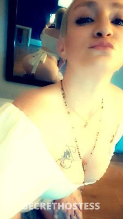 35 year old Escort in San Antonio TX your pint size pixie