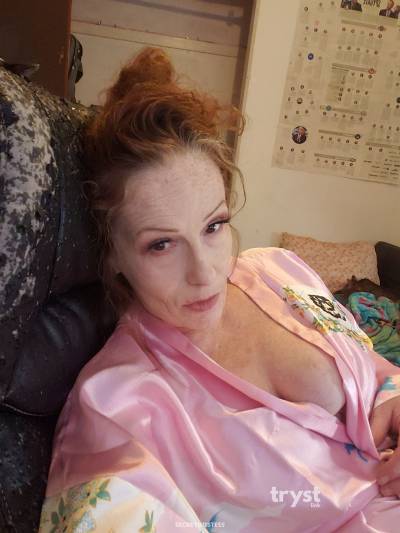 52Yrs Old Escort Size 8 Rockford IL Image - 1