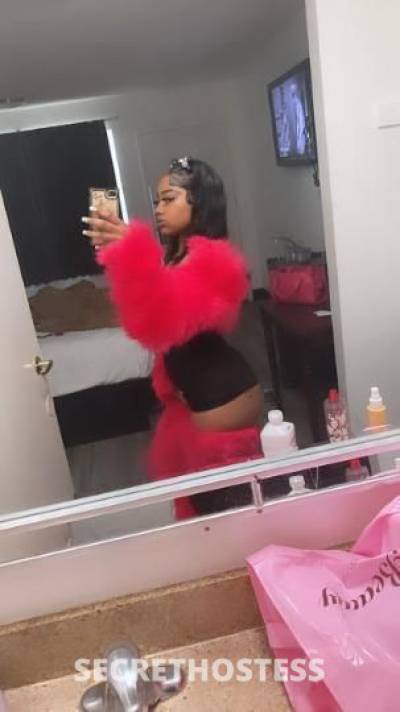 COCOCHANEL 19Yrs Old Escort Long Beach CA Image - 2