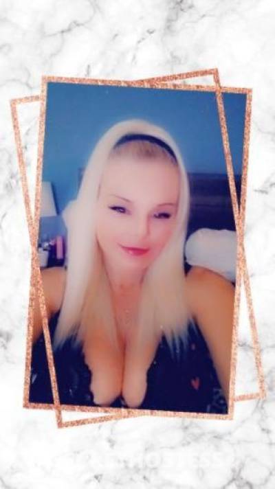 Candy 43Yrs Old Escort Tampa FL Image - 1