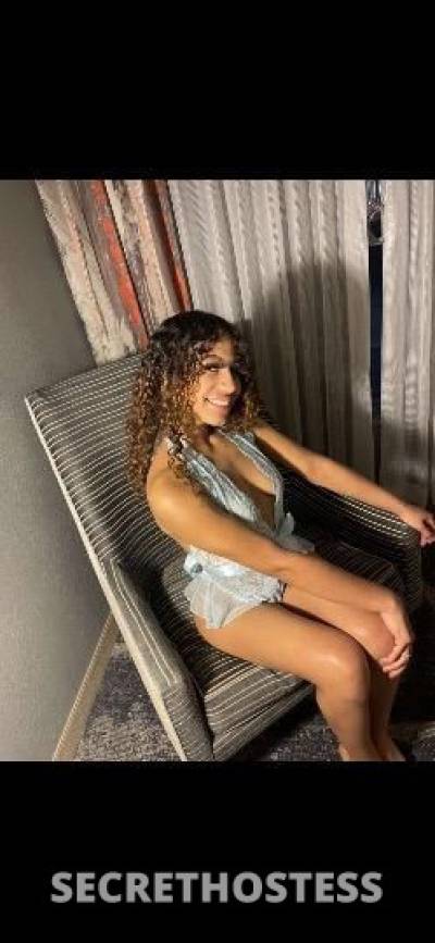 21 year old Latino Escort in Phoenix AZ .monday madness. . ask about my specials .and extra's..