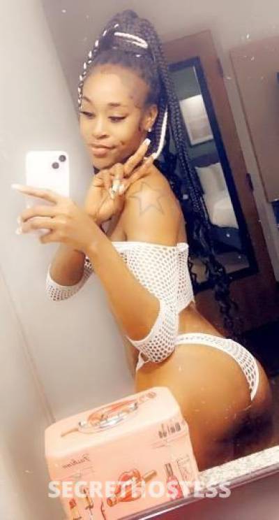 23 year old Escort in Buffalo NY Nasty but Classy ..GOOD . WET