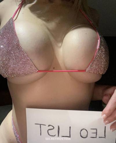 Irresistible. blonde beauty **** verified **** dream girl in Barrie