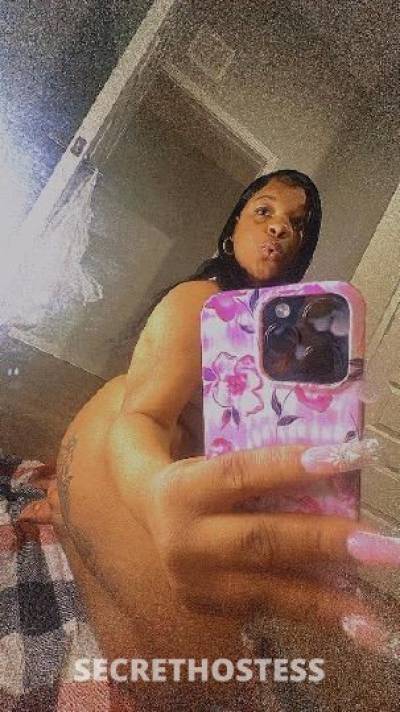 22 year old Dominican Escort in Rochester NY .whites guys favorite selection .. deals ..horny bbw.fat 