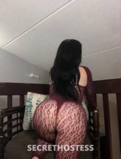 29 year old Escort in Long Island NY Sexy 4'4 hottie. thick and curvy