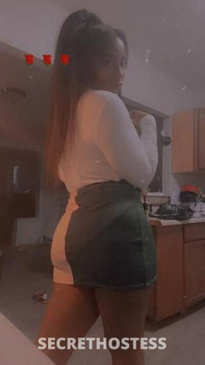 24 year old Escort in Racine WI Cardates only rn