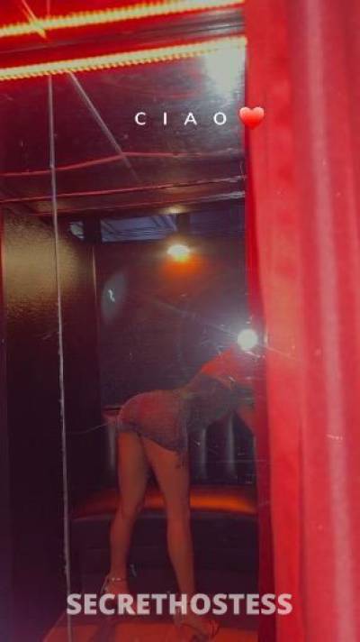 21 year old Caribbean Escort in Inland Empire CA 100 REAL DEAL 2 Girl Special Available