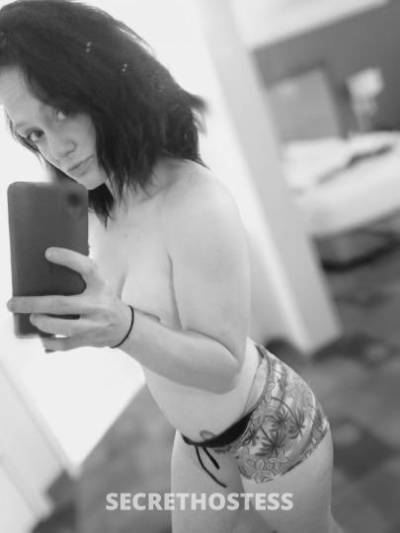 26 year old Escort in Winston-Salem NC .. WaterWorks Wensday