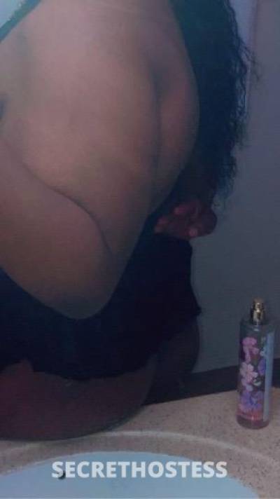 21 year old Greek Escort in Rochester NY Outcalls and cardates
