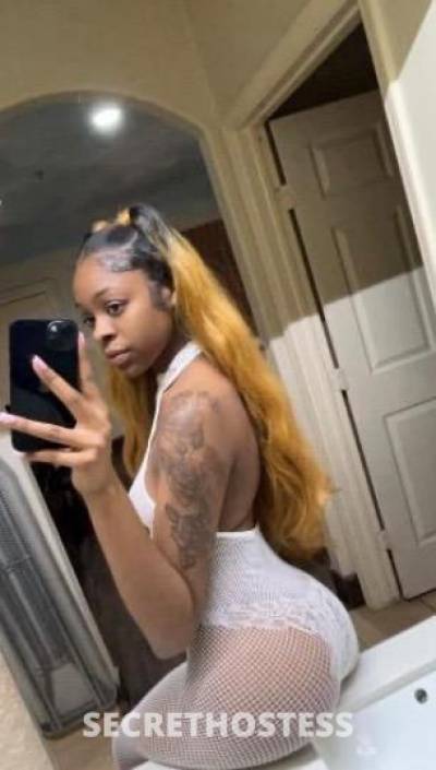 Submissive slim petite ebony queen in West Palm Beach FL