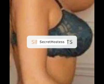 english brunette libby party girl - gfe in Hatfield