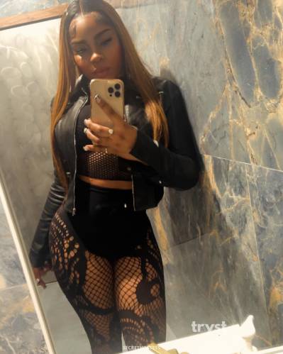 20Yrs Old Escort Size 8 Stamford CT Image - 1