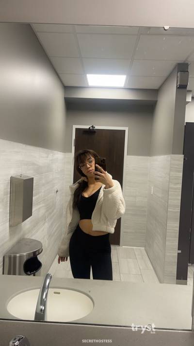 20Yrs Old Escort Size 8 Minneapolis MN Image - 6