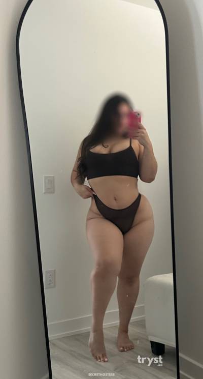 20 Year Old Italian Escort Toronto Brunette - Image 1