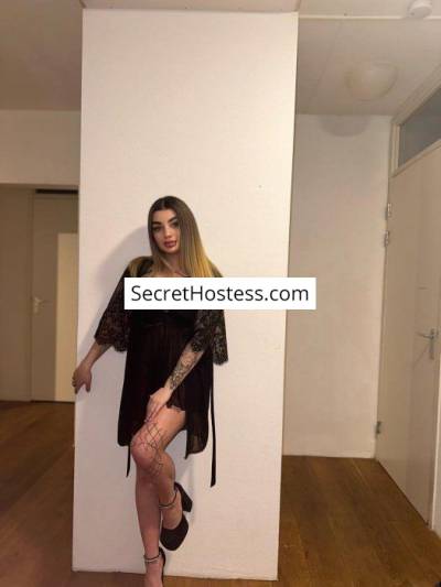 19 Year Old Caucasian Escort Athens Brown Hair Green eyes - Image 8