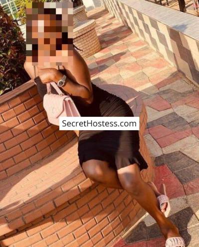 22 Year Old Ebony Escort Nairobi Black Hair Black eyes - Image 2