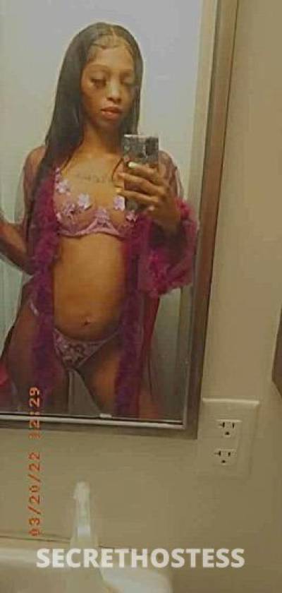 Red 30Yrs Old Escort Memphis TN Image - 2