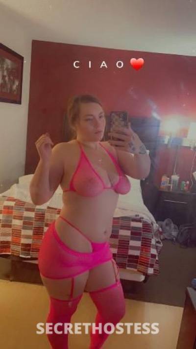 24 year old Escort in Saint Louis MO Thick snow bunny ..last night