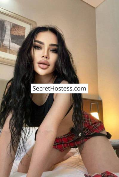 19 Year Old Caucasian Escort Dubai Black Hair Black eyes - Image 1