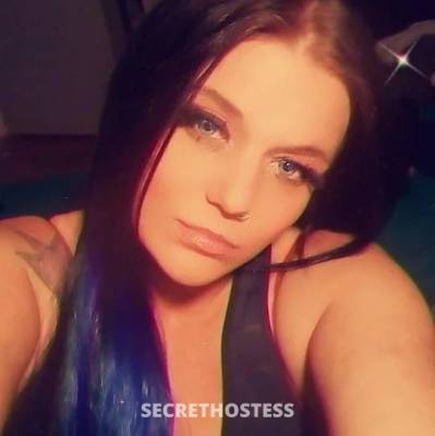Sexy bad ass aussie chick available in Newcastle