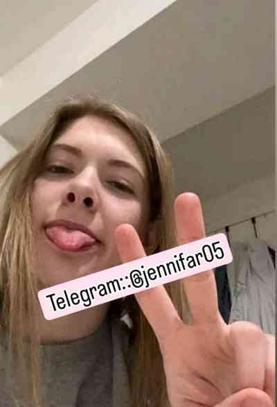 29 year old Escort in Camden NJ I'm available for hookup both incall or outcall 