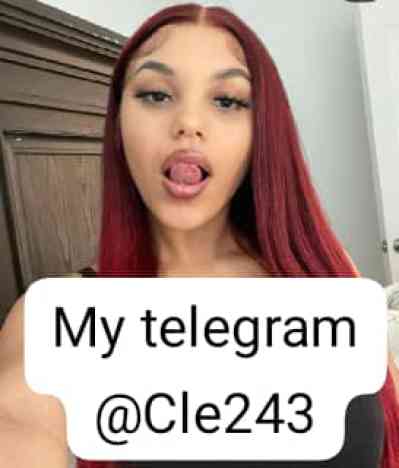 24 year old Escort in London I'm down for hookup both incall and outcall add me up 